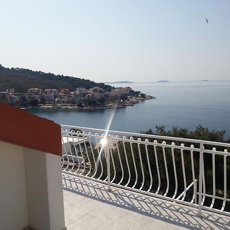 Apartmani Milisa L Примоштен Экстерьер фото