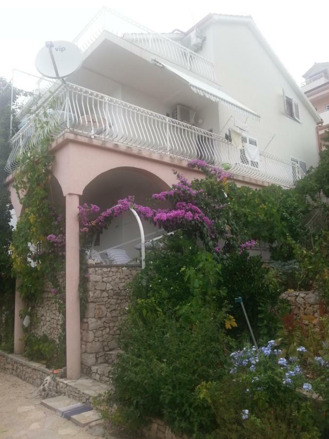 Apartmani Milisa L Примоштен Экстерьер фото