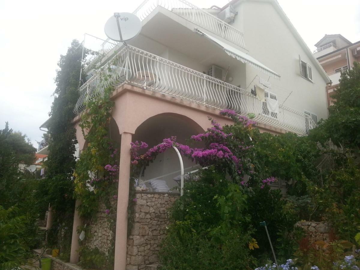 Apartmani Milisa L Примоштен Экстерьер фото