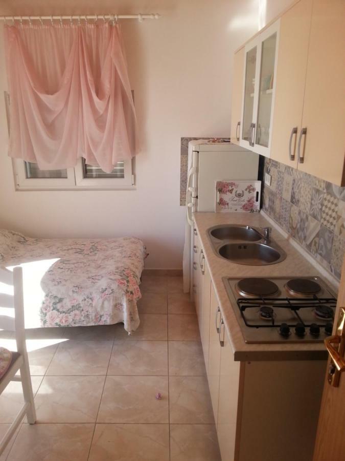 Apartmani Milisa L Примоштен Экстерьер фото